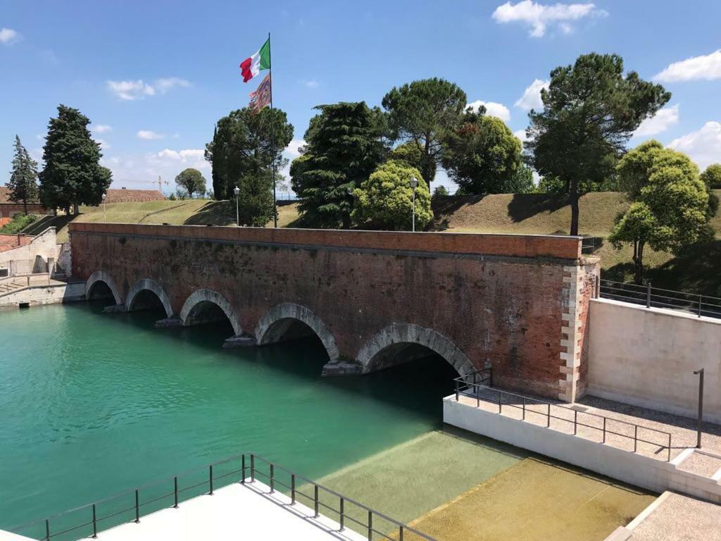 Apartment Canaletto Luxury Peschiera del Garda